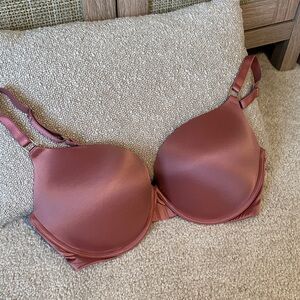 Victoria's Secret Satin Bra in Rosewood
